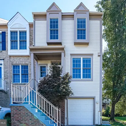 Buy this 3 bed townhouse on Cub Run Court in Comptons Corner, Fairfax County