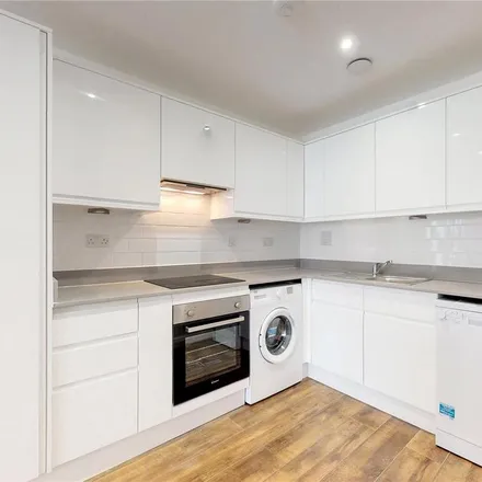 Rent this 1 bed apartment on 104 Stoke Road in Slough, SL2 5AR