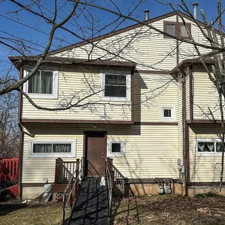 Buy this 3 bed house on 218 View Street in New Haven, CT 06511