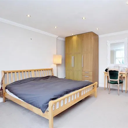 Image 4 - 129 Hamilton Terrace, London, NW8 9QS, United Kingdom - Apartment for rent