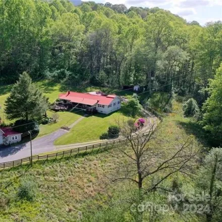 Buy this 3 bed house on 147 Treasure Trace in Waynesville, NC 28786