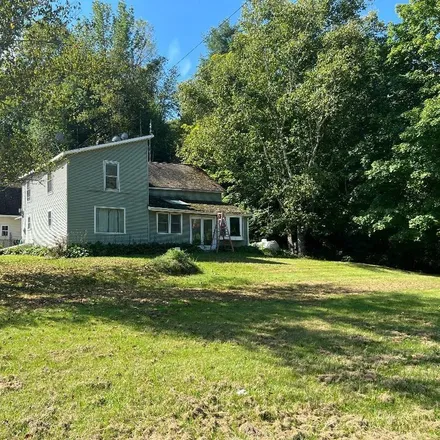 Buy this 3 bed house on Ross Lane in Jeffersonville, Lamoille County