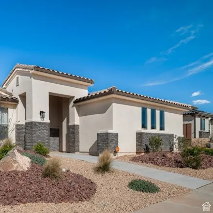 Buy this 4 bed house on Via Del Sol in Washington, UT 84780