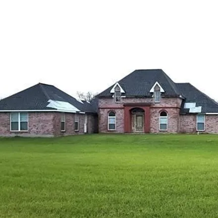 Buy this 6 bed house on 798 South Fashion Boulevard in Hahnville, St. Charles Parish