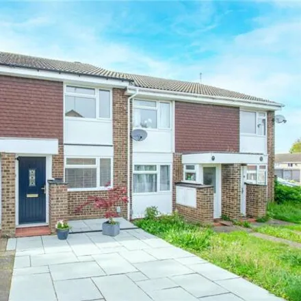Buy this 2 bed townhouse on 27 Keats Way in Great Wymondley, SG4 0DP