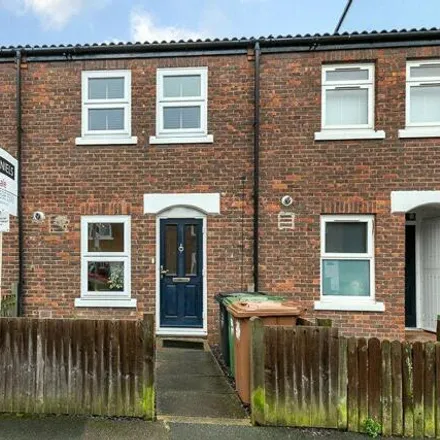 Buy this 2 bed townhouse on Wicks Close in London, SE9 4HE