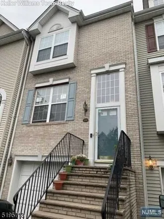 Image 1 - 599 Hartford Drive, Nutley, NJ 07110, USA - Townhouse for rent