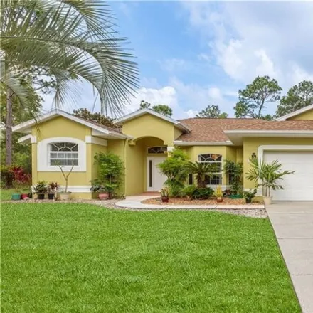 Buy this 3 bed house on 99 Pagoda Court West in Citrus County, FL 34446