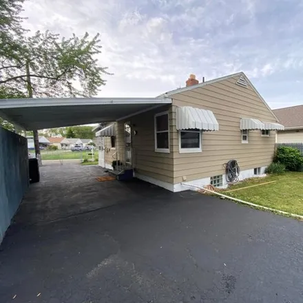 Image 3 - 3617 Harding Drive, Franklin Township, OH 43228, USA - House for sale