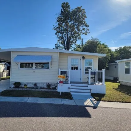 Buy this studio apartment on Dundee Drive in Ozona, Pinellas County
