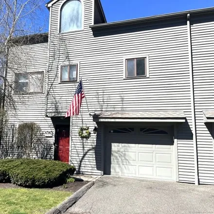Buy this 2 bed townhouse on 99 Eastview Drive in Brookfield Center, Brookfield