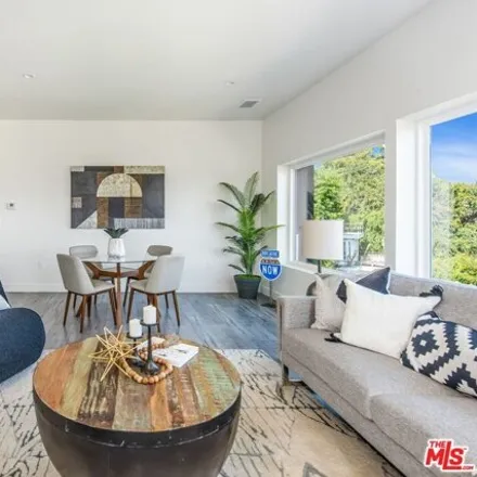 Image 9 - 2175 Broadview Ter, Los Angeles, California, 90068 - House for sale