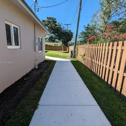 Rent this 3 bed apartment on 1449 Southwest 29th Avenue in Riverland, Fort Lauderdale