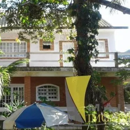 Buy this 14 bed house on Rua Tocantins in Massaguaçú, Caraguatatuba - SP