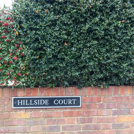Image 1 - 6 Hillside Road, St Albans, AL1 3QD, United Kingdom - Townhouse for rent