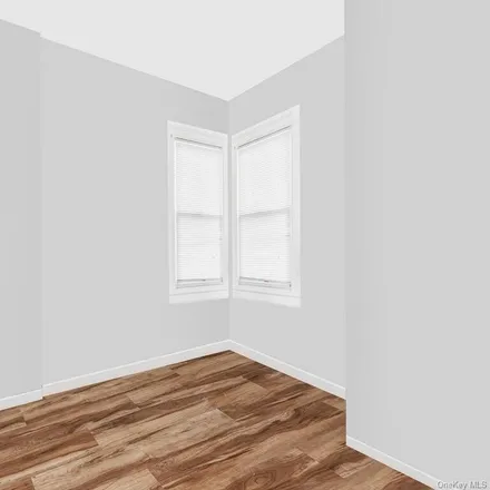 Image 7 - 1366 Teller Avenue, New York, NY 10456, USA - Townhouse for sale
