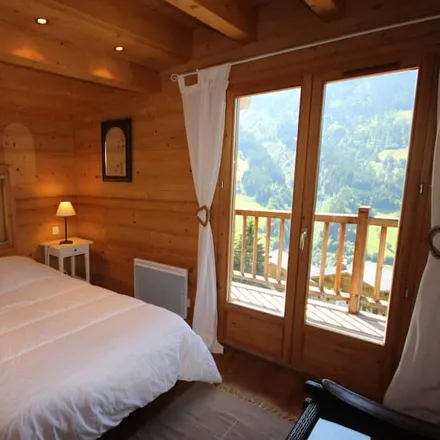 Rent this 6 bed house on Hauteluce in Impasse du Bachal, 73620 Hauteluce