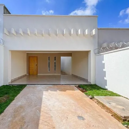 Buy this 3 bed house on Rua 19 in Aparecida de Goiânia - GO, 74912-115