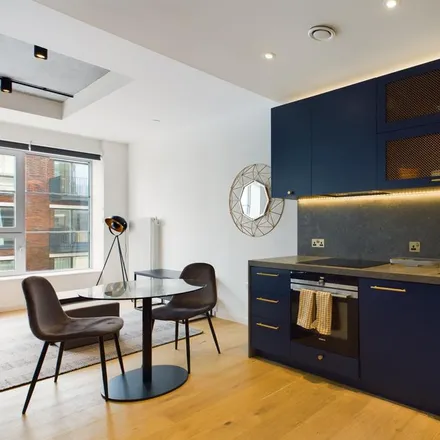 Rent this studio apartment on Faraday Building in 44 Orchard Place, London
