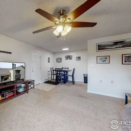 Image 3 - 512 East Monroe Drive, Fort Collins, CO 80525, USA - Townhouse for sale
