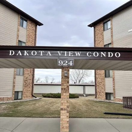 Image 2 - unnamed road, Minot, ND 58701, USA - Condo for sale
