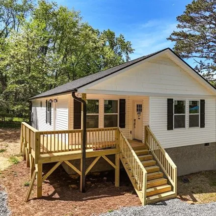 Buy this 3 bed house on Murphy Street in Asheville, NC 28803