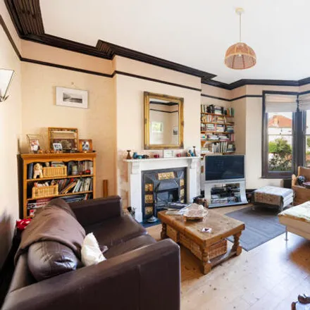 Image 3 - 69 Chesterfield Road, Bristol, BS6 5DW, United Kingdom - Townhouse for sale