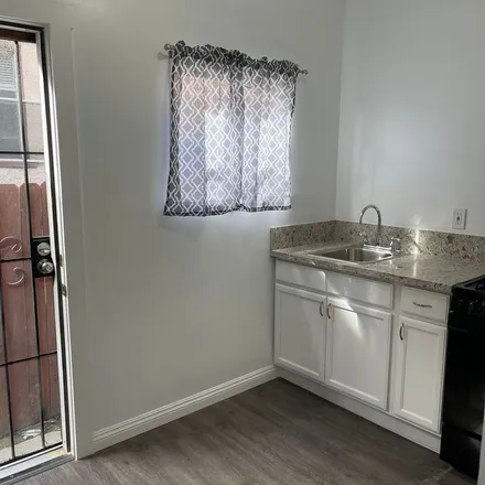 Rent this 1 bed apartment on 1145 Gardenia Avenue in Long Beach, CA 90813