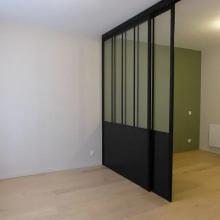 Rent this 1 bed apartment on 35 Rue Bretonneau in 37000 Tours, France