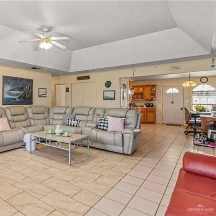 Image 4 - 26478 Combes Rio Hondo Road, Harlingen, TX 78550, USA - House for sale