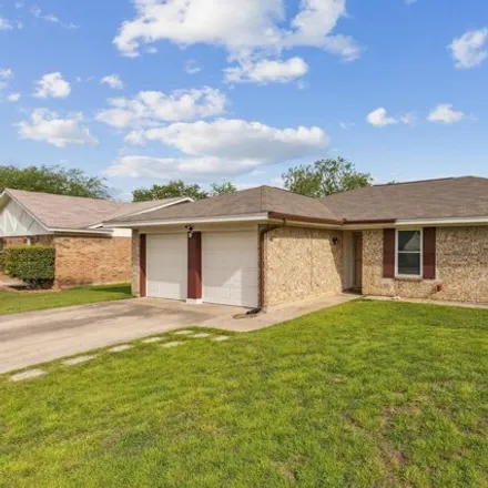 Rent this 3 bed house on 6061 Ridgecrest Drive in Watauga, TX 76148