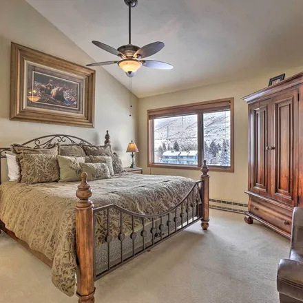 Rent this 3 bed house on Eagle-Vail
