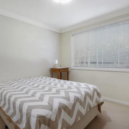 Rent this 3 bed townhouse on Walford Lane in East Albury NSW 2640, Australia