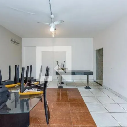 Rent this 3 bed house on Rua Princesa Elisabeth in Caiçaras, Belo Horizonte - MG