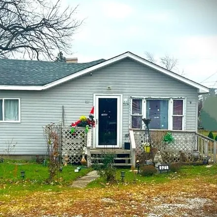 Buy this 2 bed house on 951 Fleming Street in Hobart, IN 46342