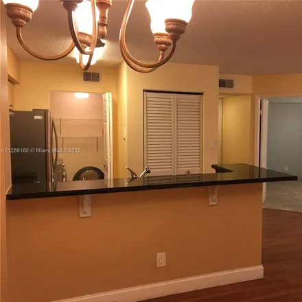 Image 6 - 328 South Park Road, Hollywood, FL 33021, USA - Condo for rent