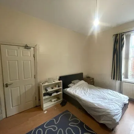 Image 5 - Manor House Road, Newcastle upon Tyne, NE2 2LU, United Kingdom - Apartment for rent