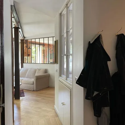 Image 3 - Jules Joffrin, ligne 12 Direction Mairie d'Issy, Rue Ordener, 75018 Paris, France - Apartment for rent