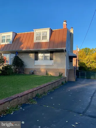 Buy this 3 bed townhouse on 309 Dartmouth Drive in Norristown, PA 19401