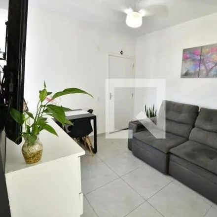 Rent this 2 bed apartment on Dragão de Ouro Presentes in Avenida Doutor Campos Sales, Centro