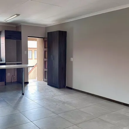 Rent this 2 bed apartment on Swarthout Street in Sunair Park, Gauteng