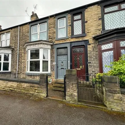 Buy this 3 bed townhouse on Swift Street in Barnsley, S75 2SN