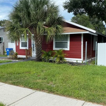 Image 3 - 2424 11th Street South, Saint Petersburg, FL 33705, USA - House for rent