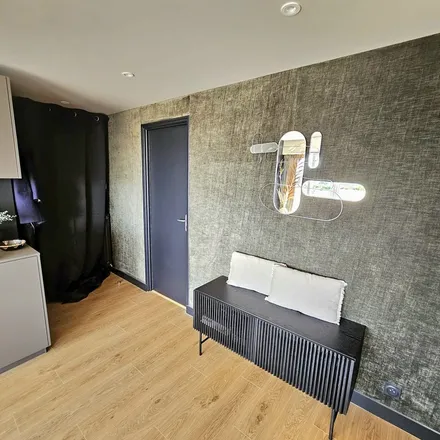 Image 2 - 6 Rue de l'Hermine, 35000 Rennes, France - Apartment for rent