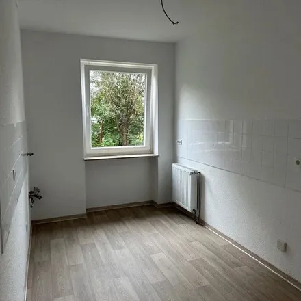 Rent this 4 bed apartment on Belmerstraße 51 in 28309 Bremen, Germany