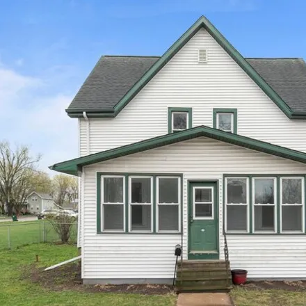 Buy this 3 bed house on 262 East Wolf River Avenue in New London, WI 54961