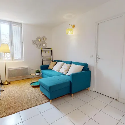 Rent this 4 bed apartment on 4 Rue Vaissette in 30033 Nimes, France