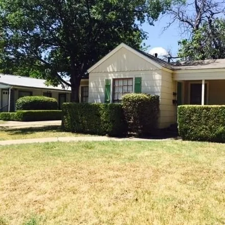 Rent this 2 bed house on 3232 Cockrell Avenue in Fort Worth, TX 76109