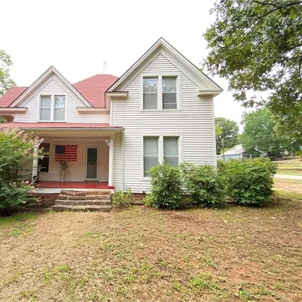 Buy this 6 bed house on 785 Bennett in Booneville, AR 72927