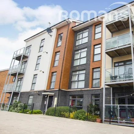 Rent this 2 bed apartment on Great Brier Leaze in Patchway, BS34 5UY